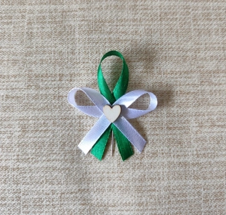 Svadobné pierko Love zelené